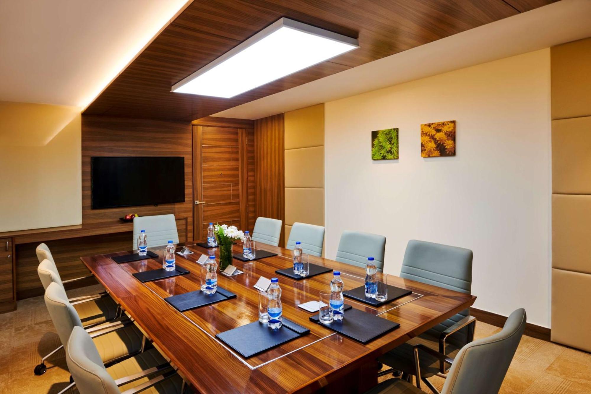 Hilton Garden Inn לקנאו מראה חיצוני תמונה