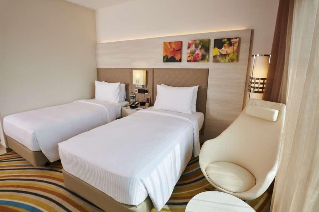 Hilton Garden Inn לקנאו חדר תמונה
